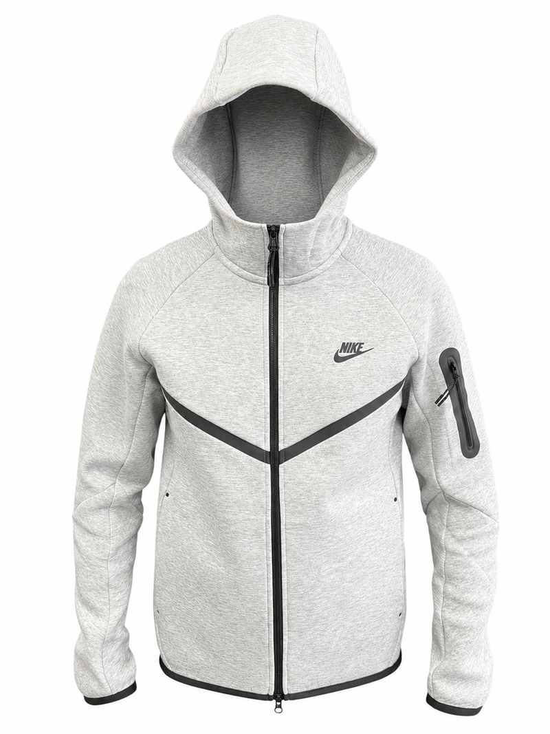 NIKE TECH FLEECE